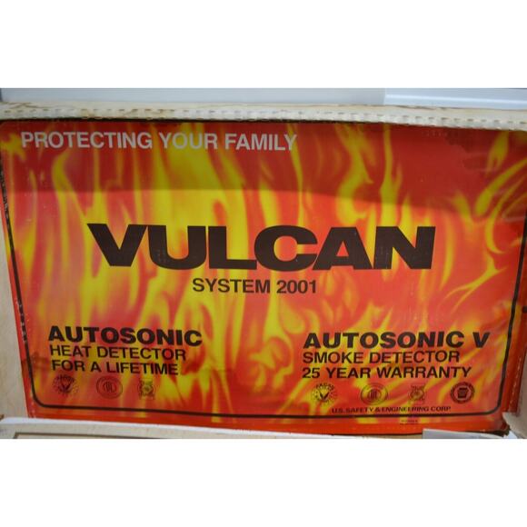 Lot of 4 OLD Vintage Vulcan Autosonic PVR Mark-I Smoke Detectors Untested - Picture 3 of 16